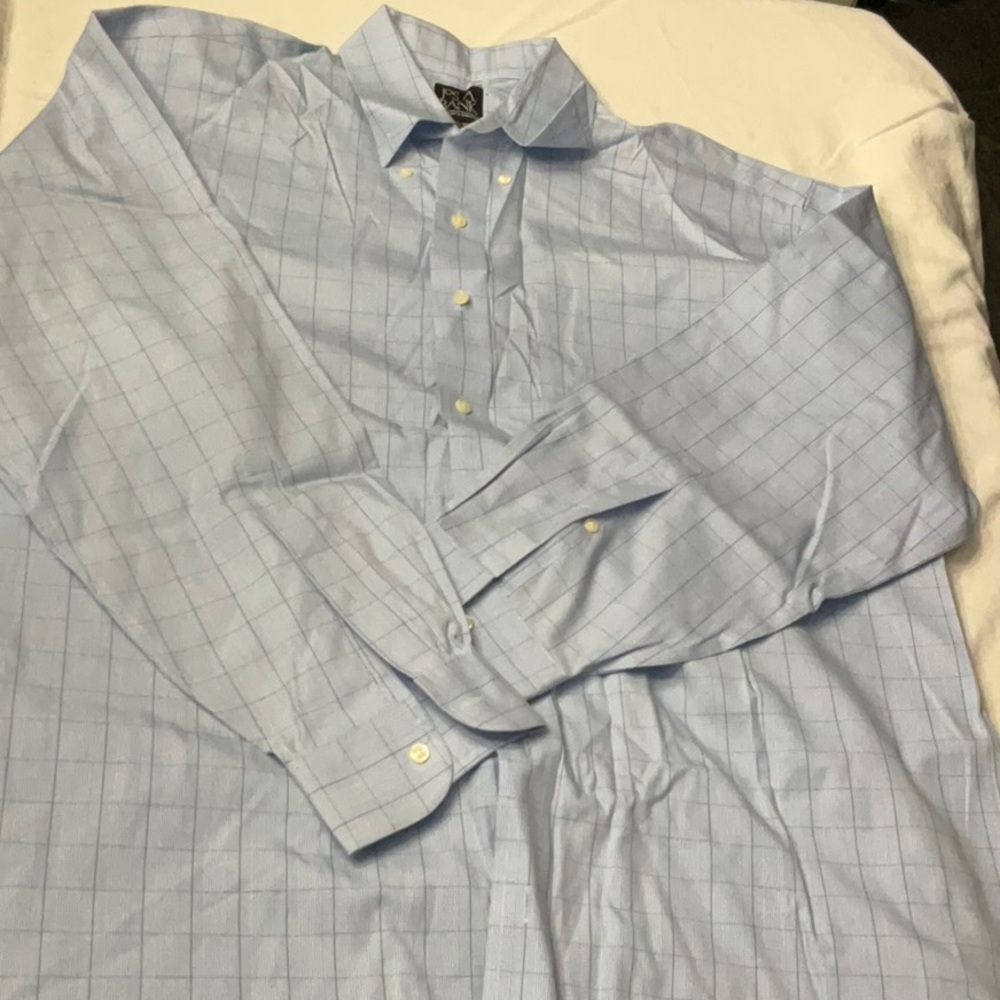 Jos A Bank Traveler’s Collection Size 16.5-34 Aqua Blue Check Button Down Shirt